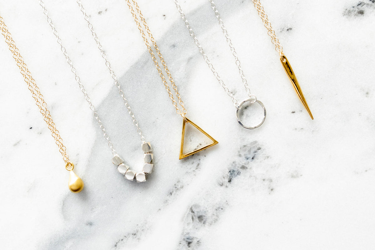 A Beginner's Guide To Minimal Jewellery