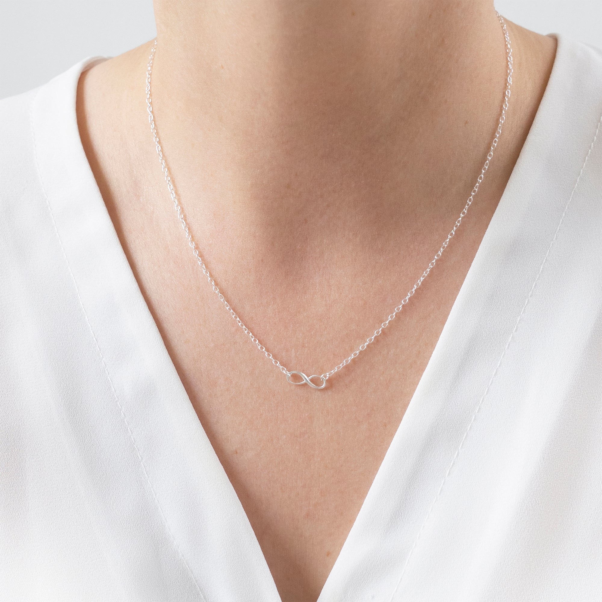 Silver Infinity Loop Necklace - Sustainable minimal jewellery | OMCH ...