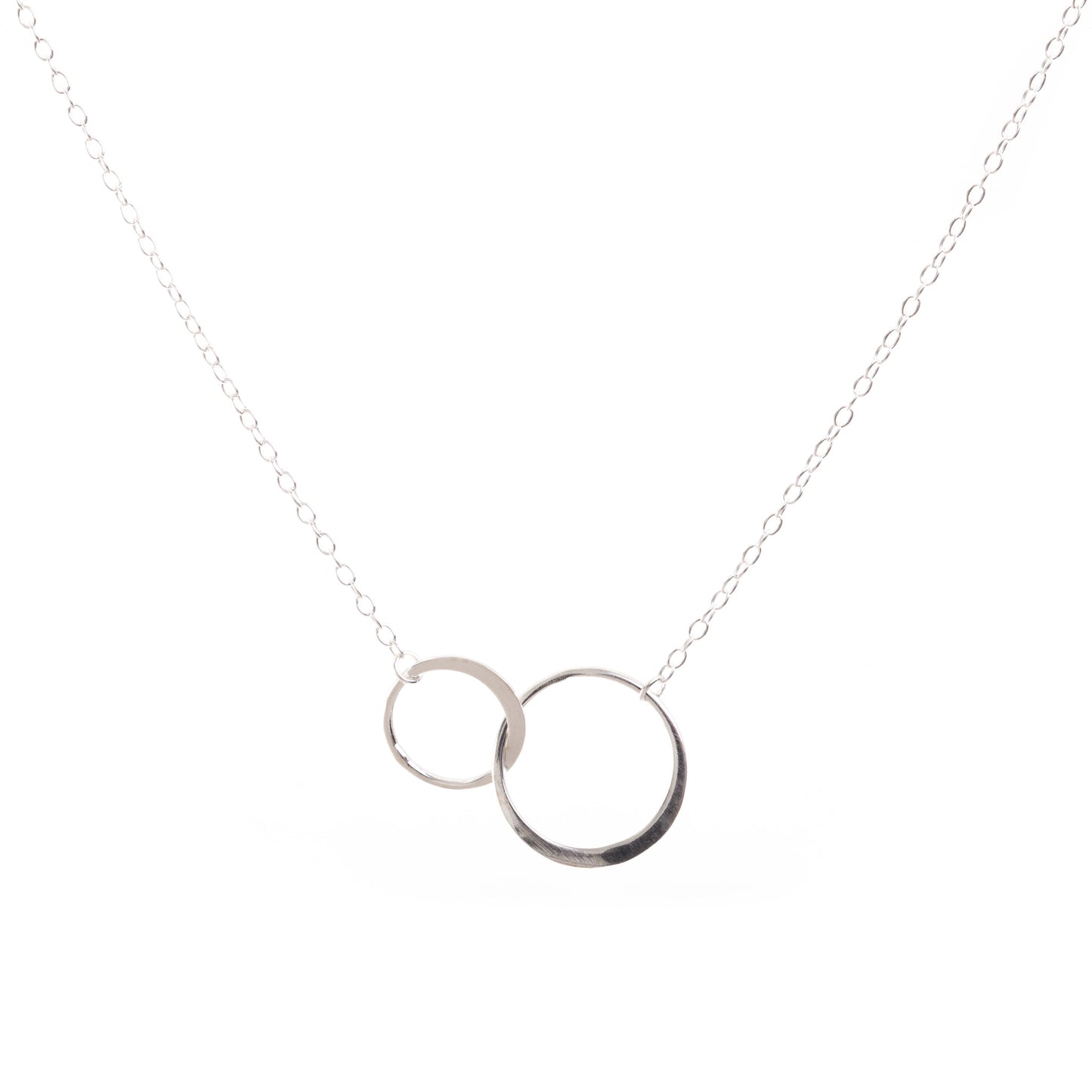 Minimal Silver Flat Linked Necklace